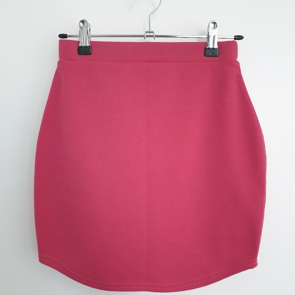 Missguided pink miniskirt - Picture 1 of 7